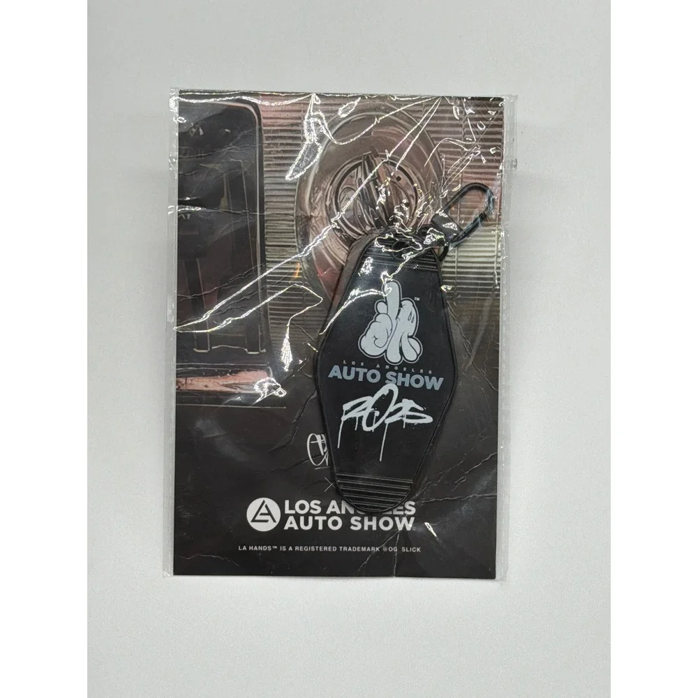 OG Slick LA Hands Los Angeles Auto Show Motel Key Tag Keychain Black New